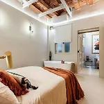 City Centre Dreamhouse Apartment